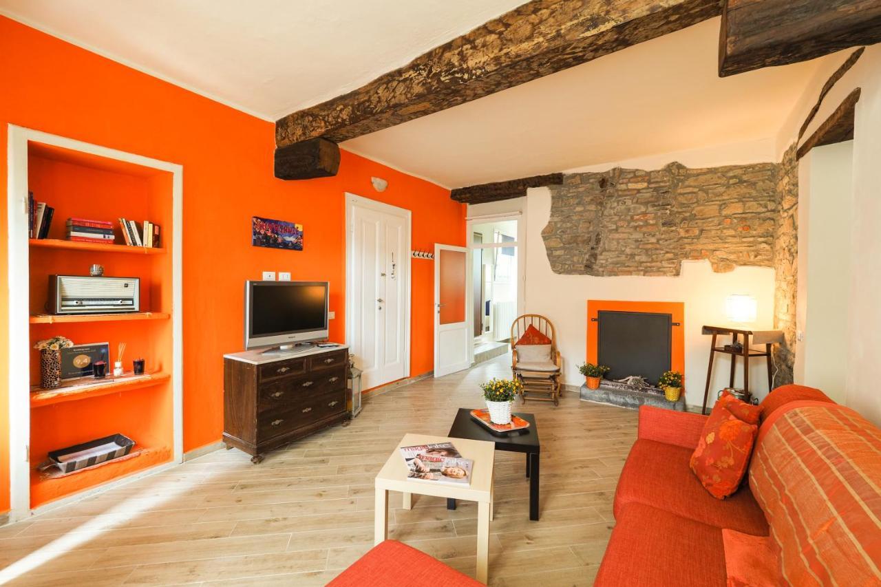 Rivacanze Apartments Laglio Bagian luar foto