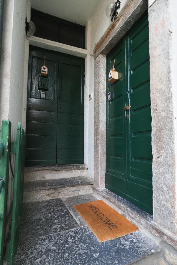 Rivacanze Apartments Laglio Bagian luar foto