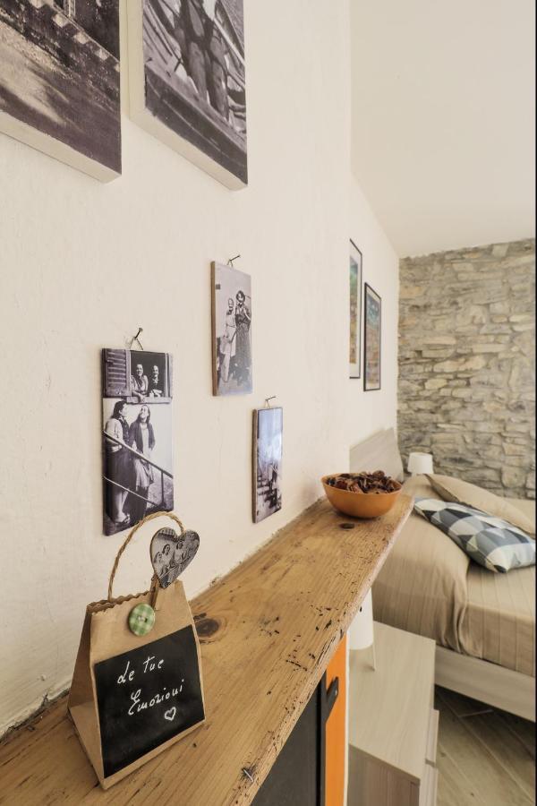 Rivacanze Apartments Laglio Bagian luar foto