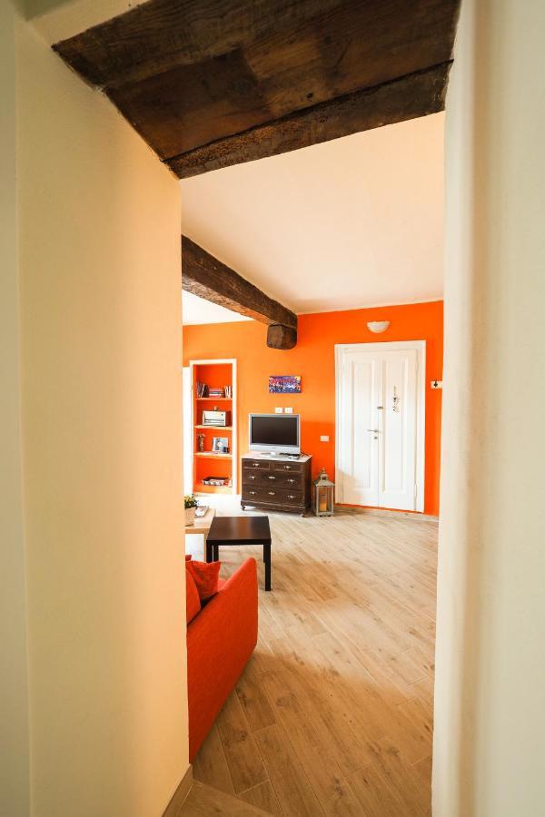 Rivacanze Apartments Laglio Bagian luar foto